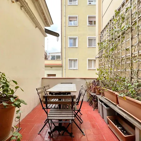 Apartment U-nique Legalitat *